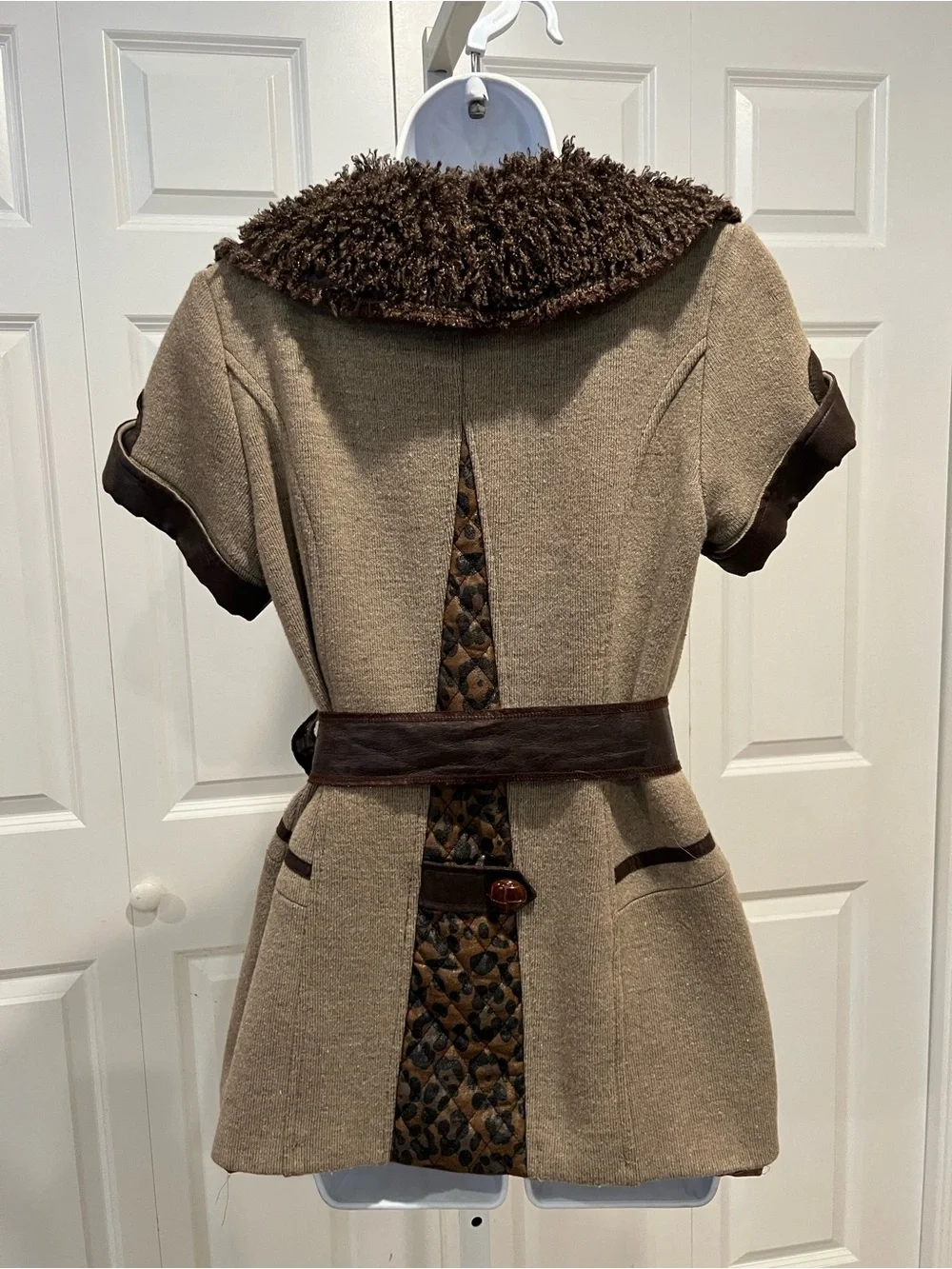Women's Brown Faux Fur Trim/Wool  Short Coat with Belt